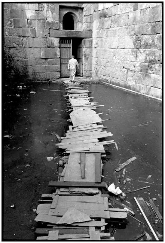 entrée dans une mosquée du vieux Caire
